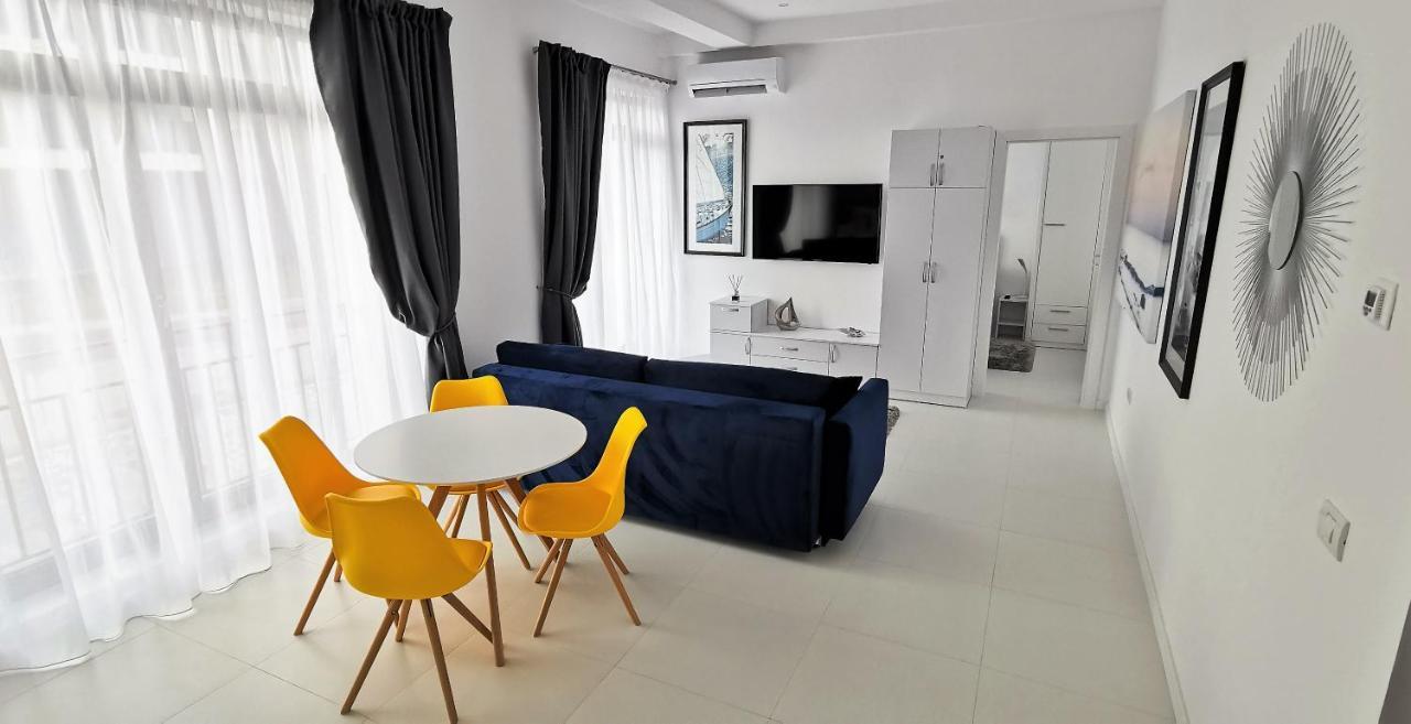 Oxygen Neptun By Boutique C5 Apartment Bagian luar foto